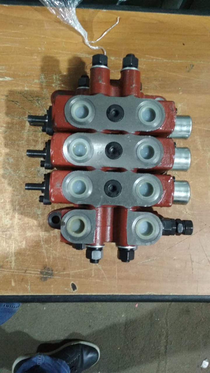 Гидрораспределитель джойстика ZL15.3 16MPa