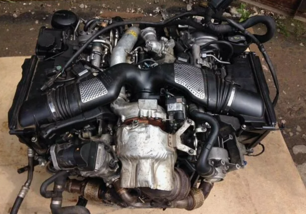 ДВИГАТЕЛЬ В СБОРЕ Mercedes benz OM642