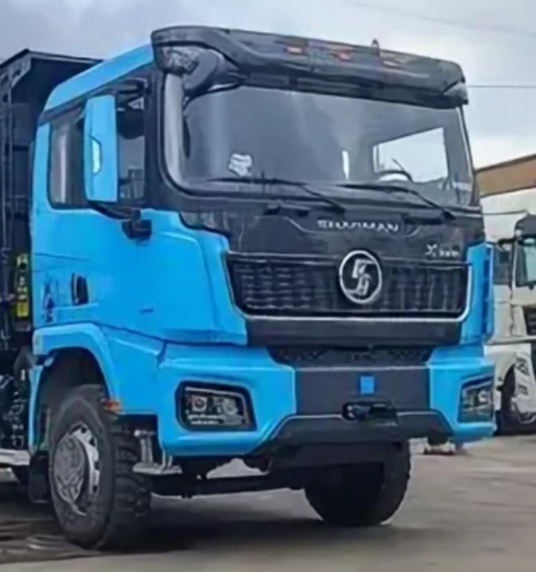 Кабина Shacman X 3000 самосвал (голубая)