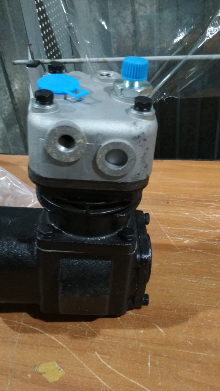 Компрессор воздушный двигателя Yuchai YCD4J22G 1JQ001-3509100