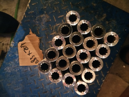 Втулка вала (10 и 14 шлицов) LW300F (9364966, 251700222, 300F.07.2-1)