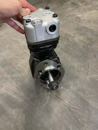 Компрессор воздушный двигателя Cummins 6BT (3509DR10-010)