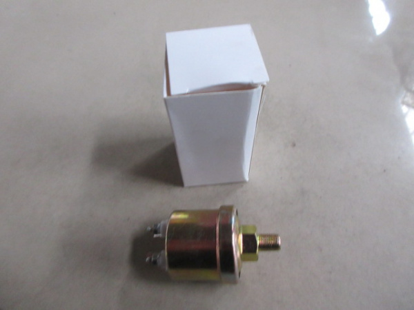 Датчик давления масла двигателя YG901E3 (до 1Mpa/точность 0.08 Mpa) YG2221E XCMG