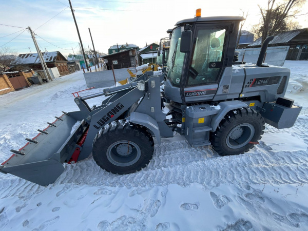 Фронтальный погрузчик LUGONG LG946 VIN LM94624030007