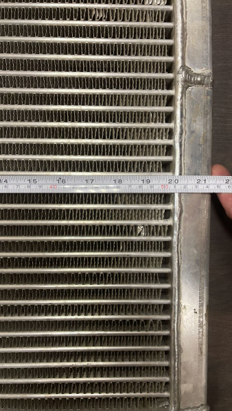 Радиатор масляный двигатель YUCHAI 50 kWt YCD4R11G-68