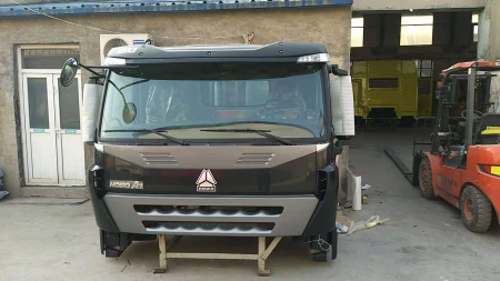 Кабина HOWO A7