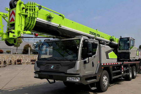 Автокран ZOOMLION ZTC250V