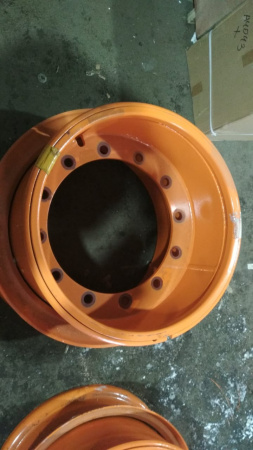 Диск колеса (23,5-25, 12 отверстий) DOOSAN-DISD 300  101572-00137/101572-00025