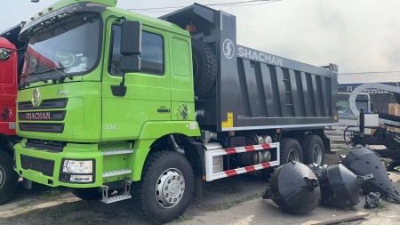 Самосвал SHACMAN F2000 6x4