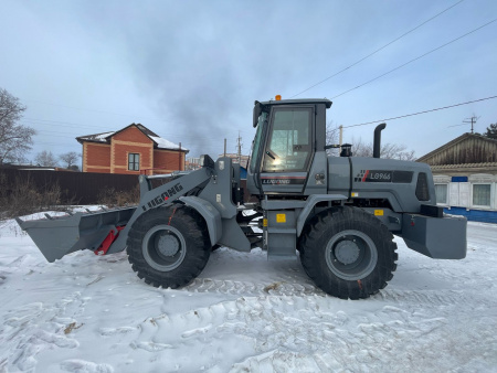 Фронтальный погрузчик LUGONG LG946 VIN LM94624030007