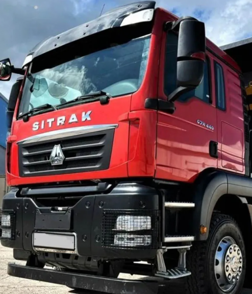 Кабина SITRAK C7H самосвал (красная)