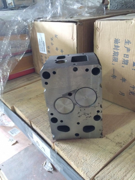 Головка блока цилиндров (ГБЦ) в сборе двигателя Weichai WD10 (612600040387, 61560040040A)