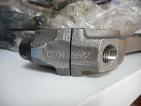 Шатун двигателя Yuchai YCD4J22G 1DQ000-1004050A