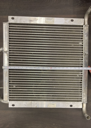 Радиатор масляный двигатель YUCHAI 50 kWt YCD4R11G-68