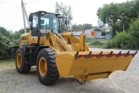 Фронтальный погрузчик LUGONG LG946 VIN LM94624030008