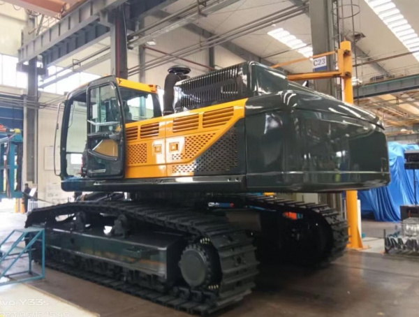 Экскаватор HYUNDAI HX200/210