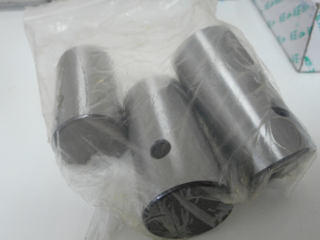 Толкатель (стакан) двигателя Yuchai YC6108G, YC6B125, YC6J125Z 6105Q-1007091A, 4110000561090