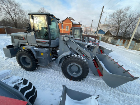 Фронтальный погрузчик LUGONG LG946 VIN LM94624030007