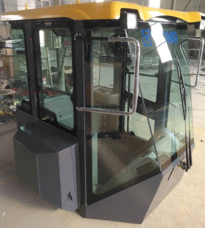Кабина погрузчика XCMG ZL50G (старого образца) Z5G.10.1.1