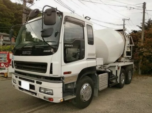 Автомиксер (бетоносмеситель) ISUZU