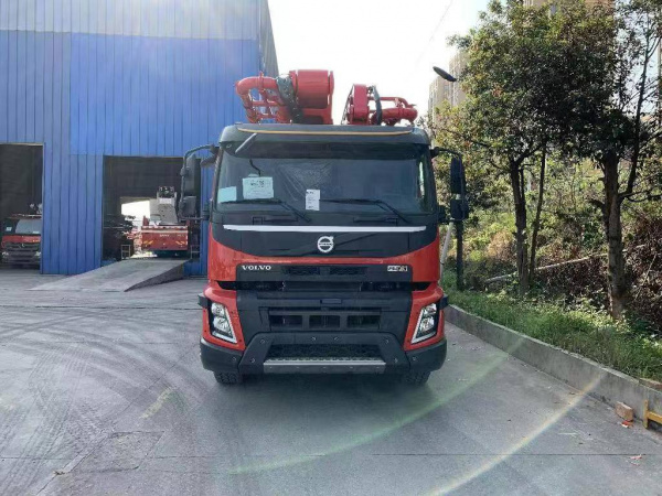 Автобетононасос Sany 62 метров, шасси Volvo
