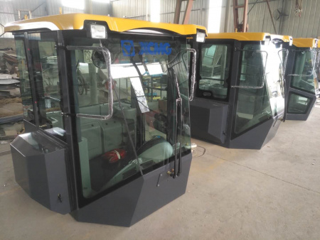 Кабина XCMG ZL50RU