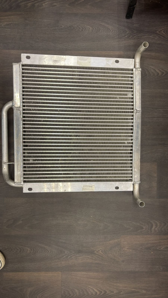 Радиатор масляный двигатель YUCHAI 50 kWt YCD4R11G-68